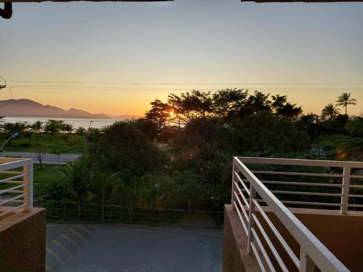 Apartamento Ubatuba Maranduba 150M Da Praia Extérieur photo